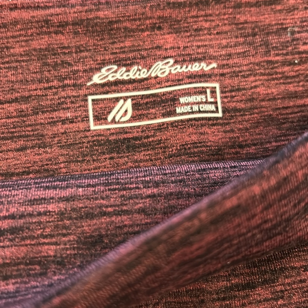 EB burgundy Capri leggings​ - Picture 5 of 8
